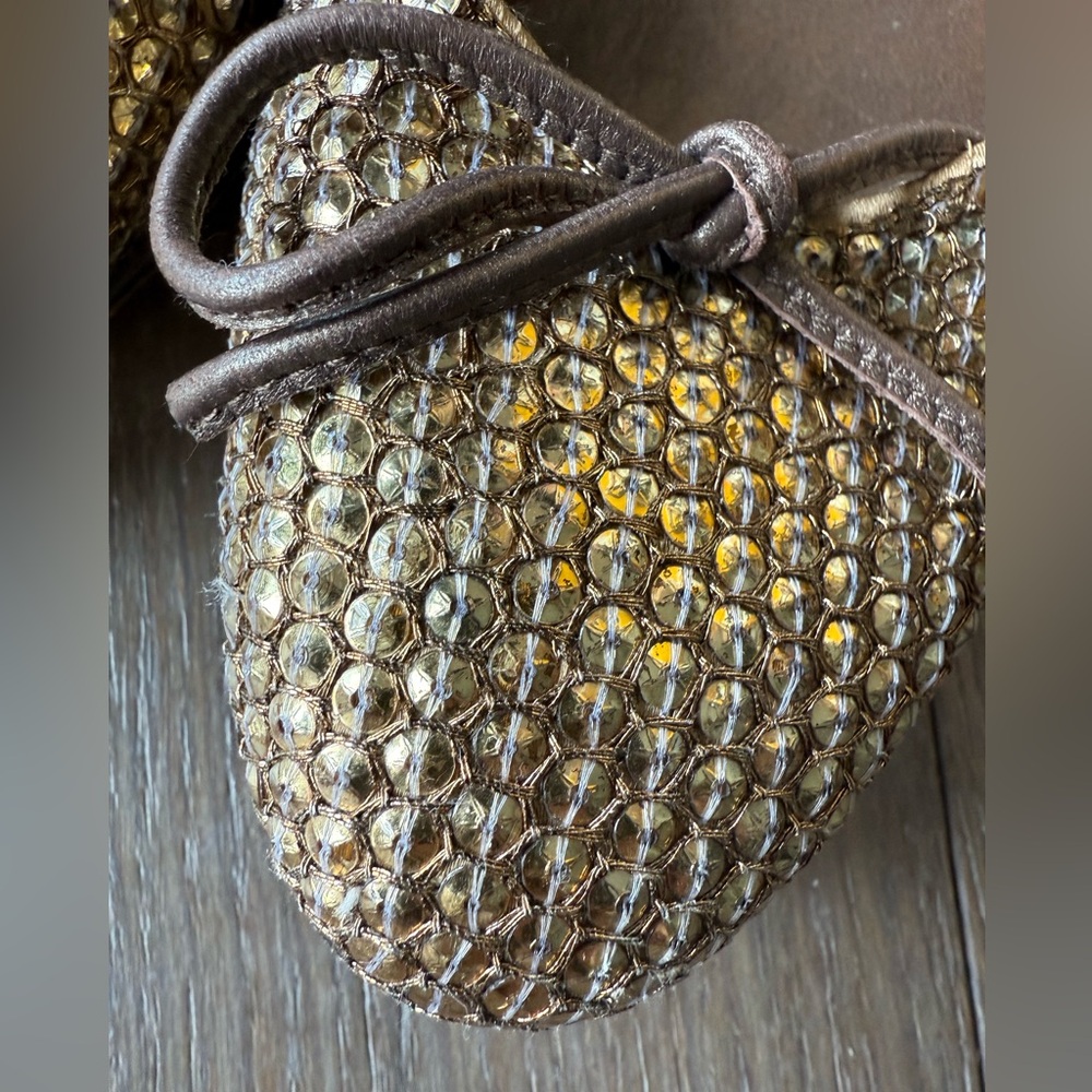 Stuart Weitzman 6.5 Gold Woven Ballet Flats with Bow - Picture 4 of 4